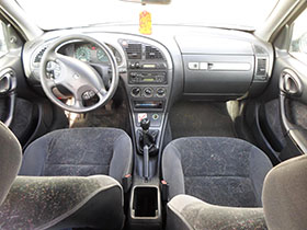 Citroen Xsara bérlés sofőrülés