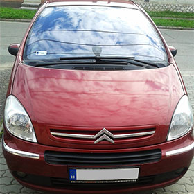 Citroen Xsara Picasso bérlés szemből
