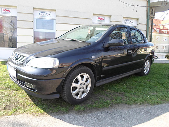 Opel Astra autókölcsönzés