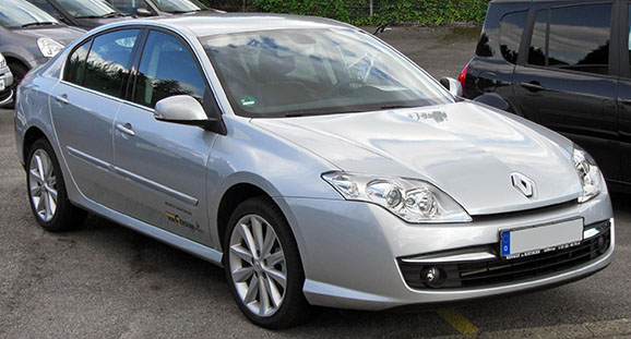 Renault Laguna bérlés