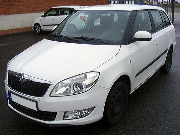 Skoda Fabia bérlés