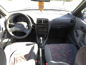 Suzuki Swift kölcsönzés sofőrülés