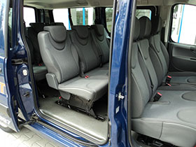 Kisbuszbérlés Peugeot Expert HDI Tepee Long Utastér